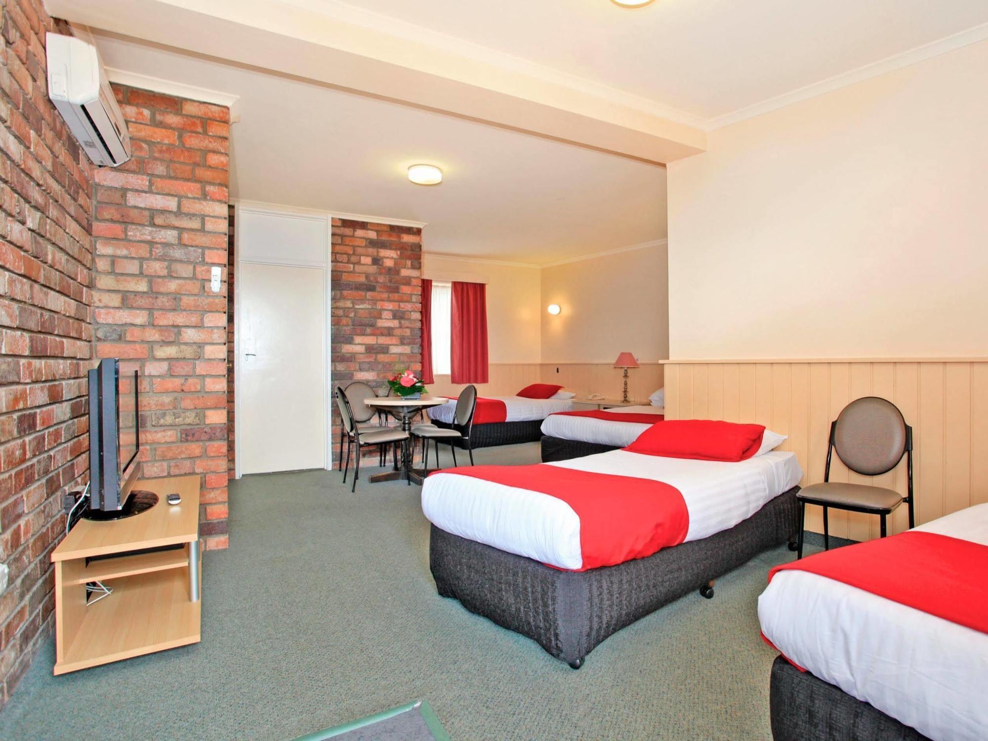 Coach House Launceston Hotel Exterior foto
