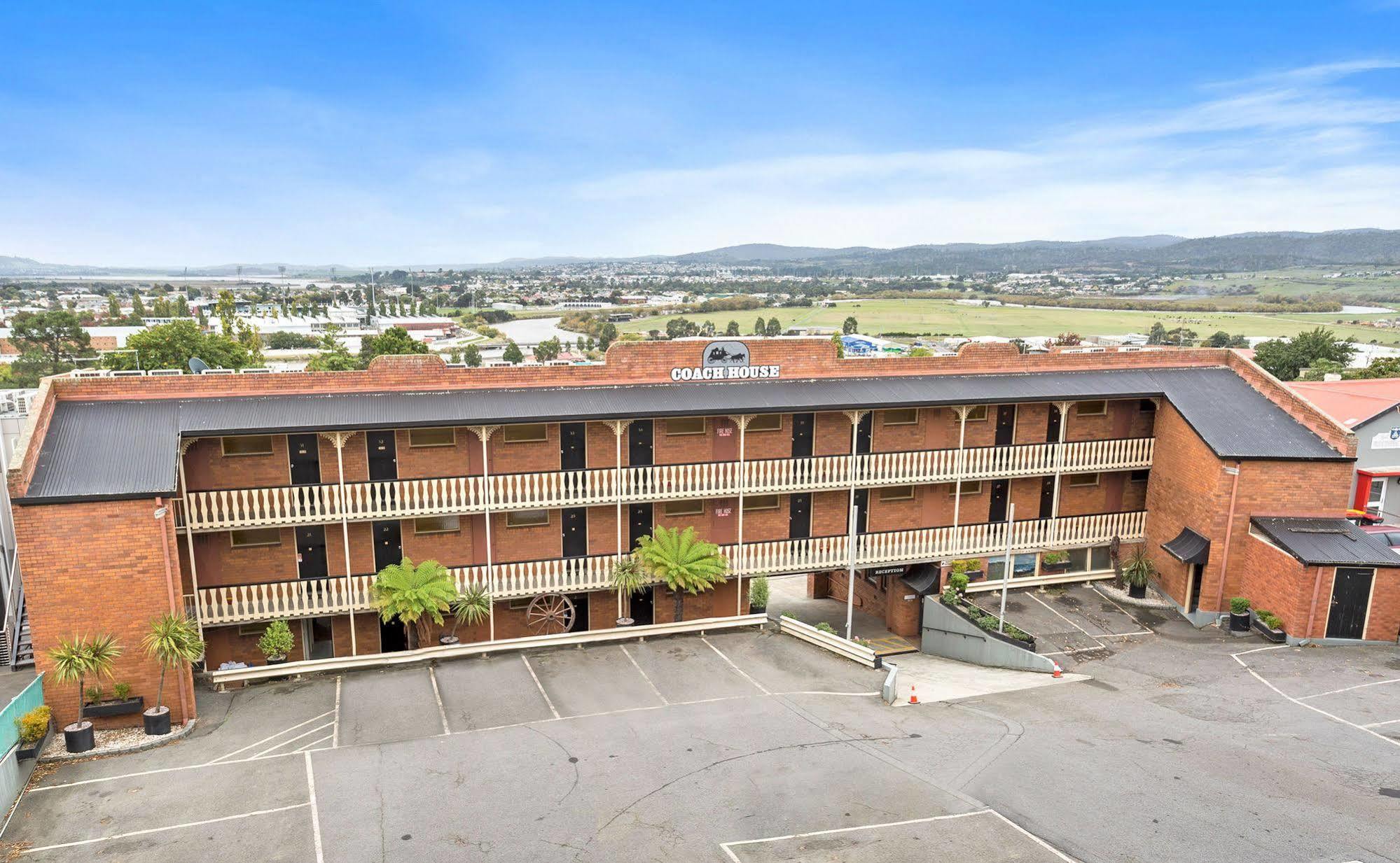 Coach House Launceston Hotel Exterior foto